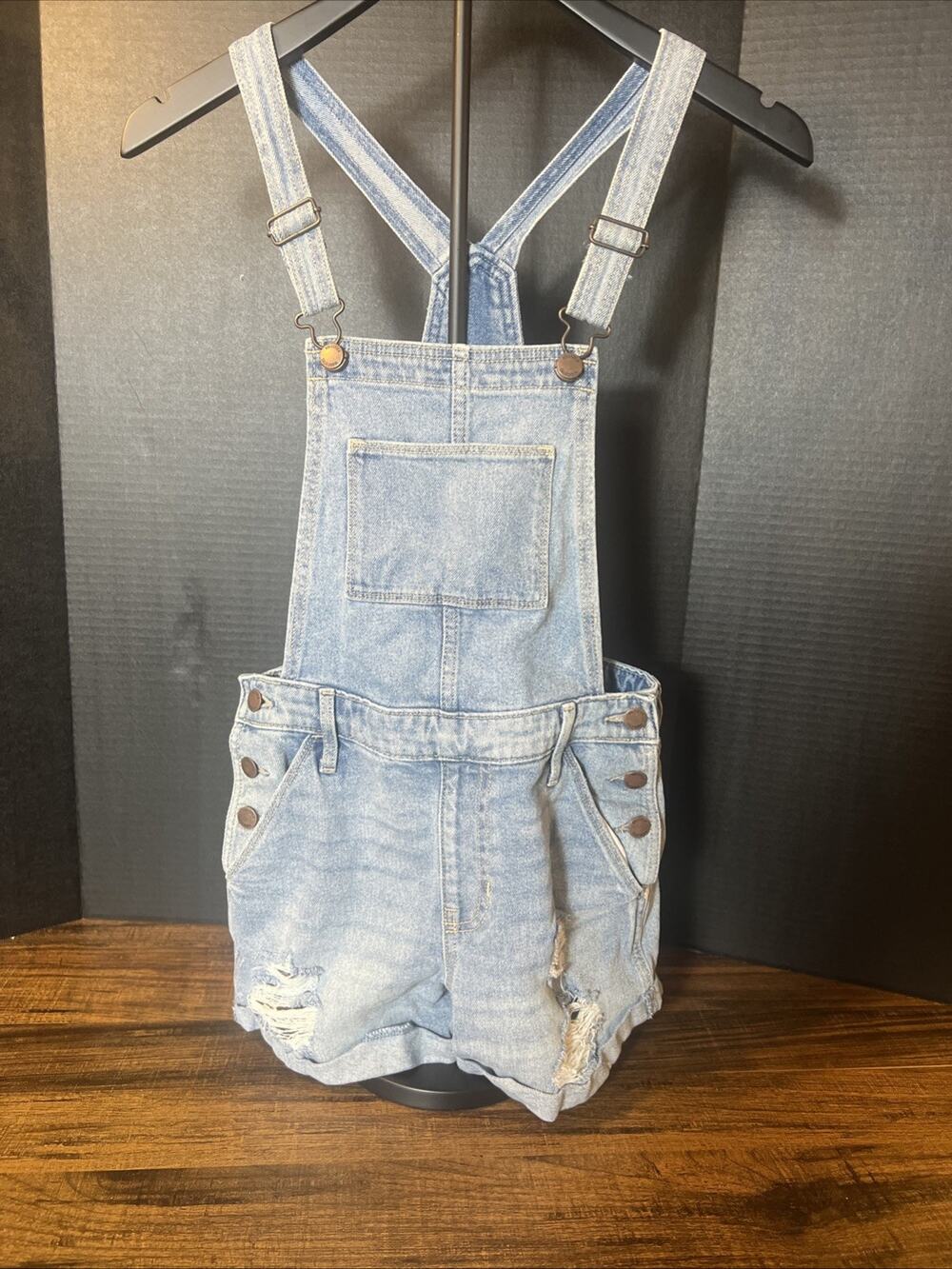 Hollister Denim Shortalls Overalls Shorts XS Light Wash Distressed Mom Short